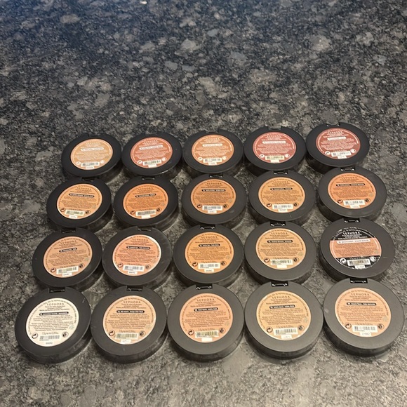 Sephora Matte Perfection Powder Foundation 20 shades to choose from - Picture 1 of 15